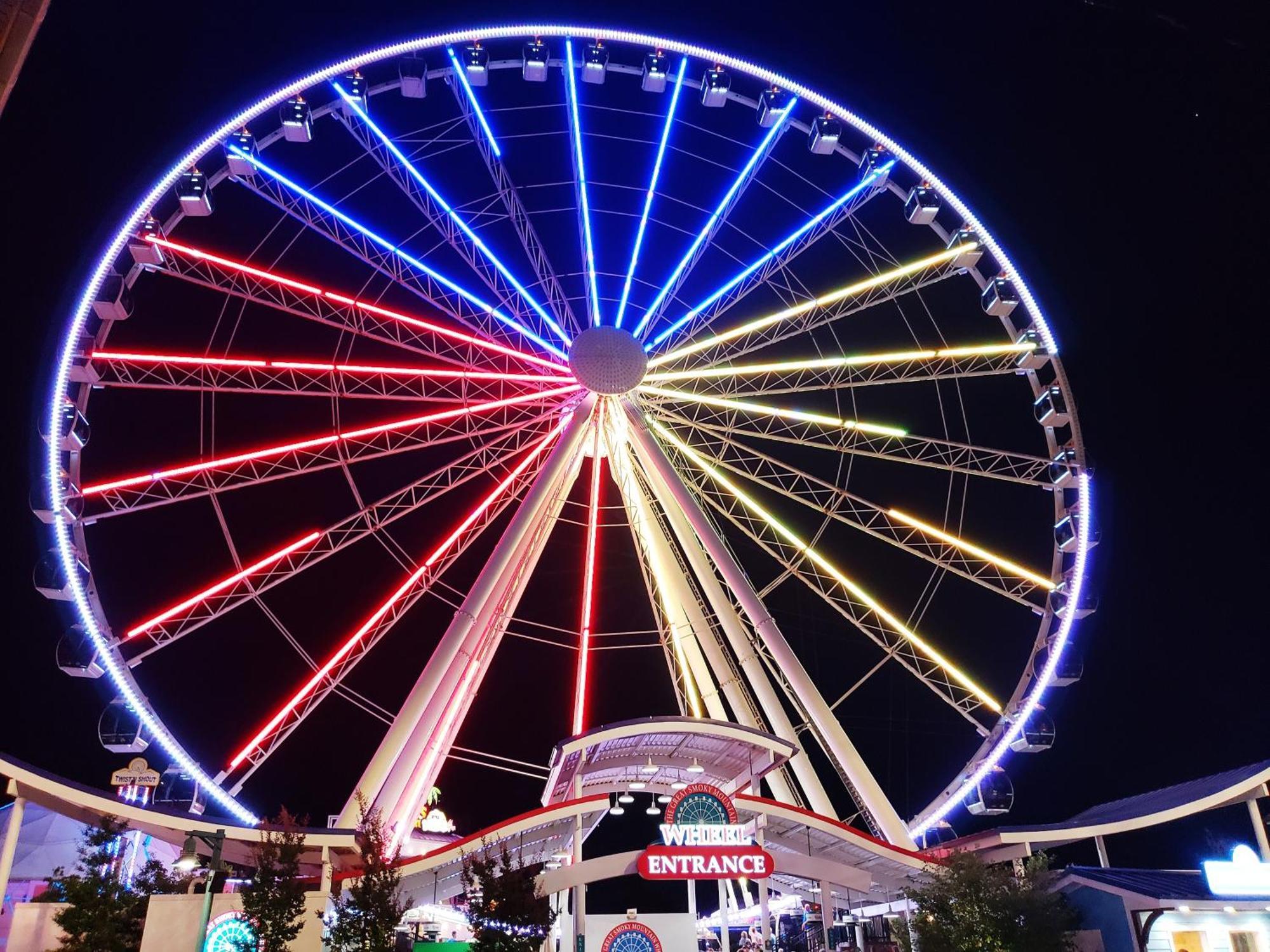 A Higher Calling, 1089 Of Free Area Attraction Tickets For Each Paid Day, Dollywood And More! Pigeon Forge Exterior photo
